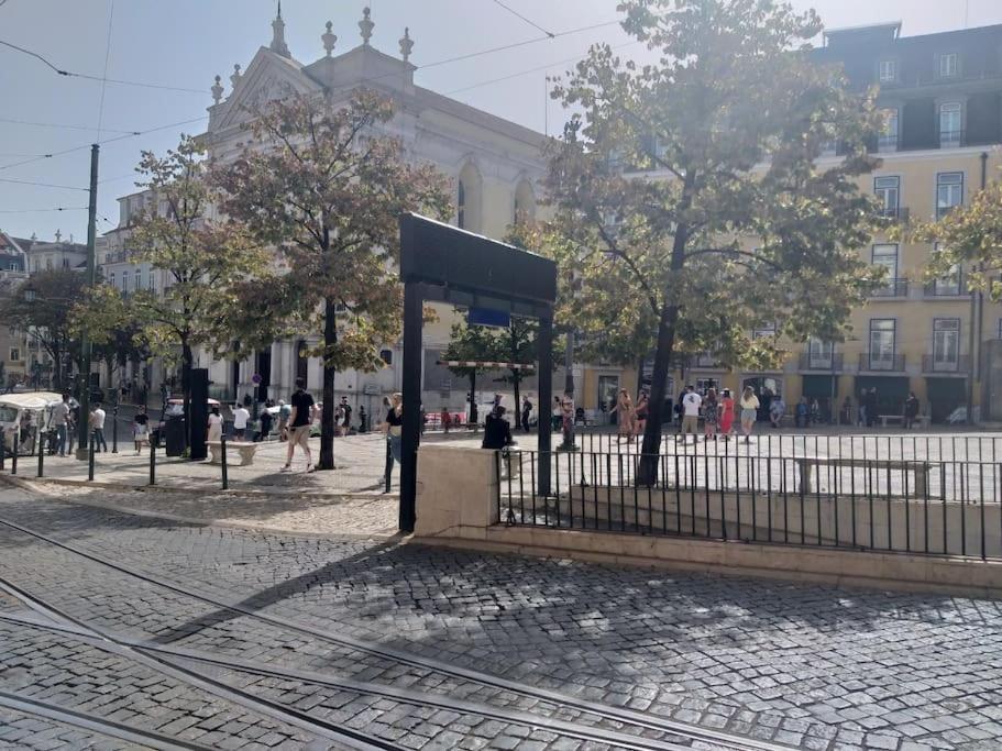 Modern Comfort Within Ancient Streets * Lisbon