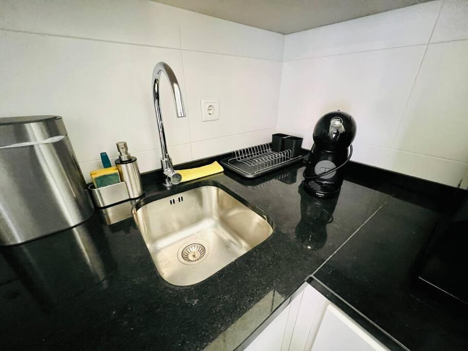 Apartamento Modern Comfort Within Ancient Streets